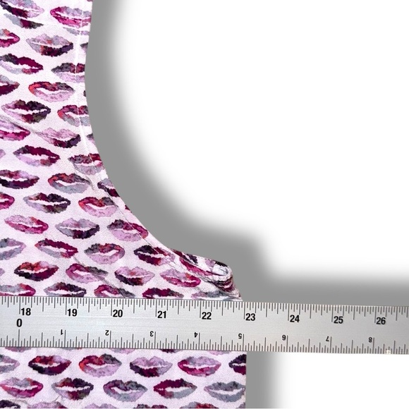 NIC+ZOE Sealed with a Kiss Sleeveless Blouse - XXL Purple - Picture 9 of 12